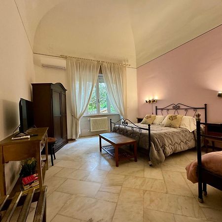 Aedes B&B Il Giardino Dei Sogni 레체 외부 사진