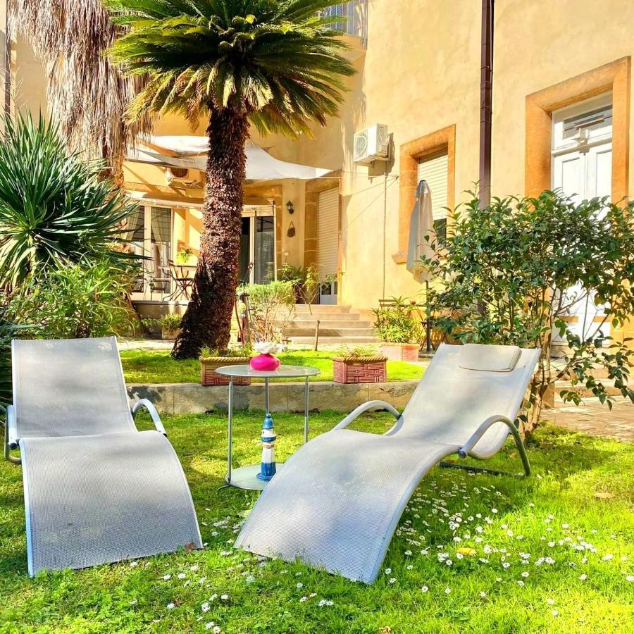 Aedes B&B Il Giardino Dei Sogni 레체 외부 사진